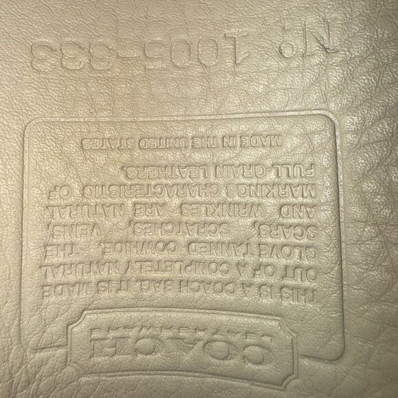 Vintage Coach Crossbody Leather Bag Purse Turnlock 80s Ivory - Picture 16 of 16